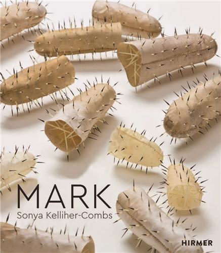 Sonya Kelliher-Combs: Marks /anglais