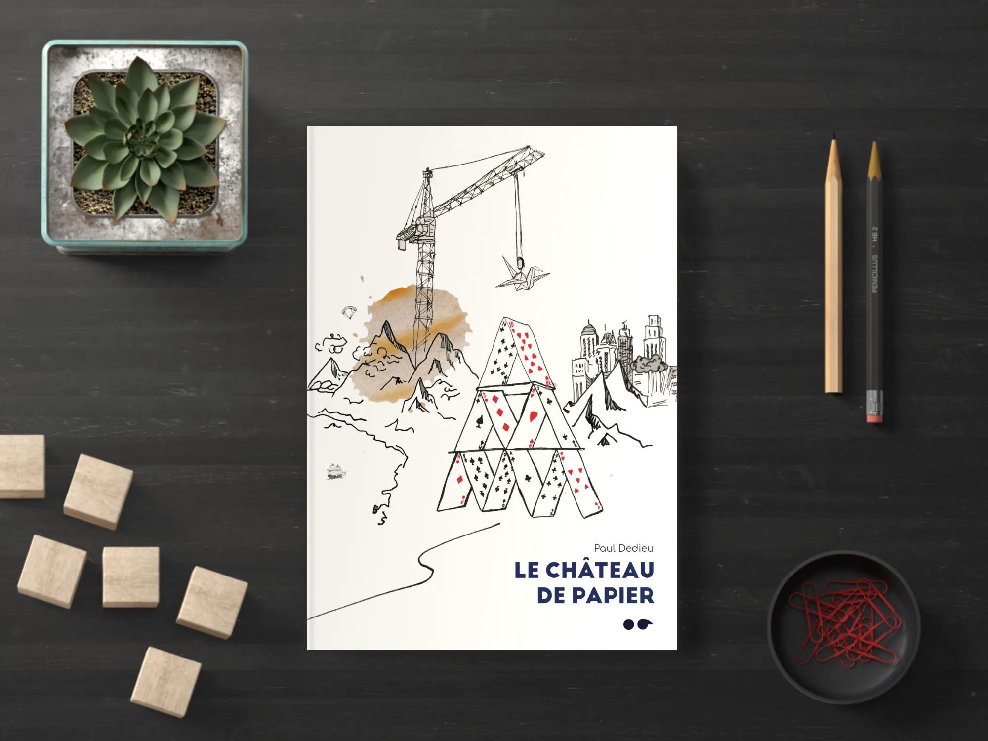 LE CHÂTEAU DE PAPIER