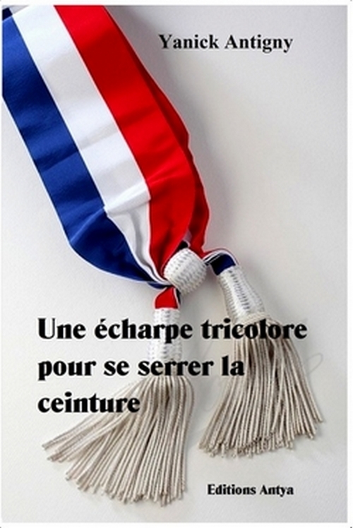 Une echarpe tricolore pour se serrer la ceinture
