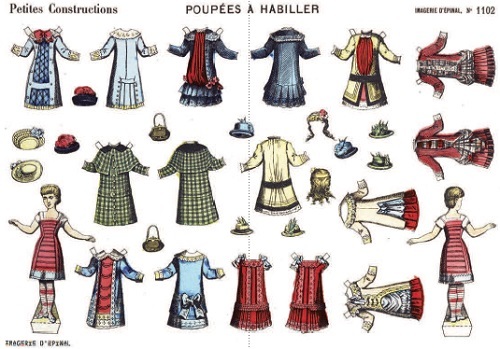 POUPEES A HABILLER