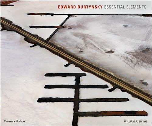 Edward Burtynsky Essential Elements /anglais