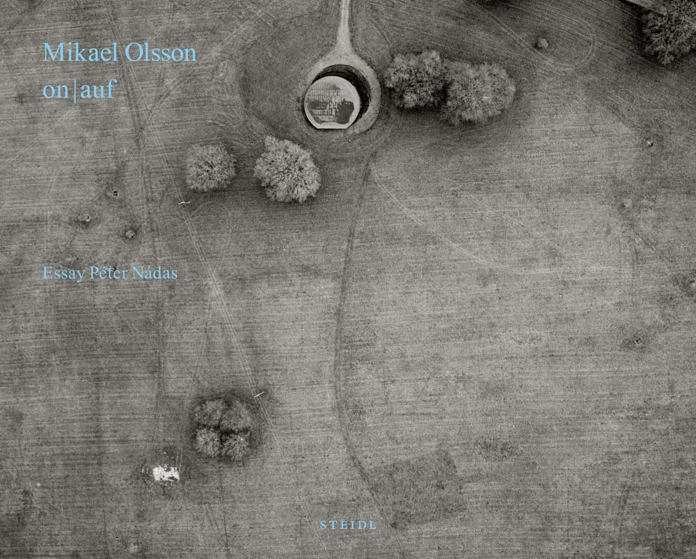 Mikael Olsson on   auf /anglais