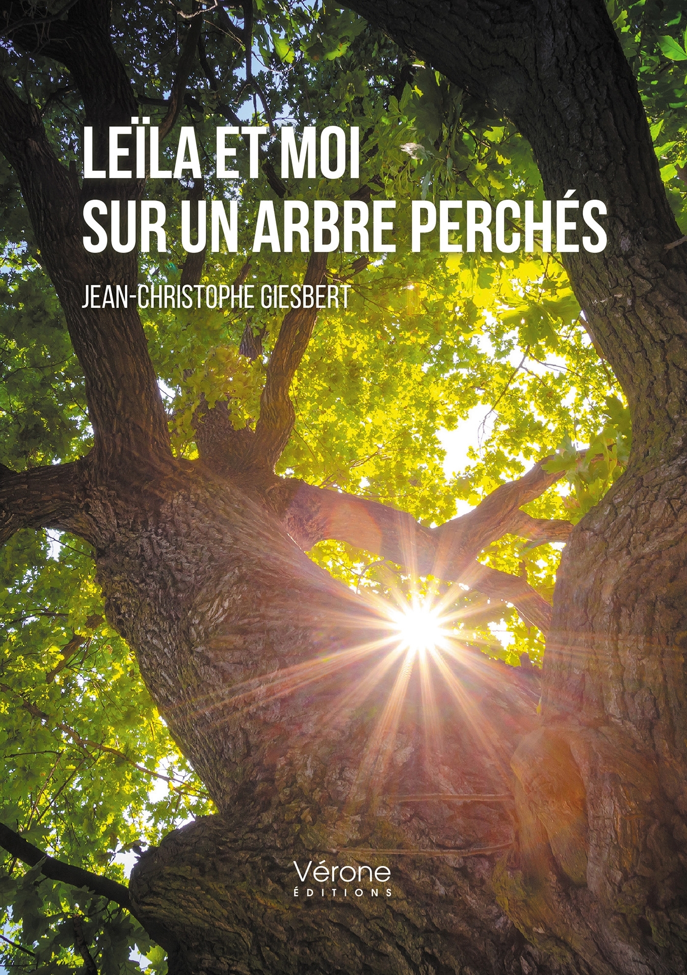 Leïla et moi sur un arbre perchés