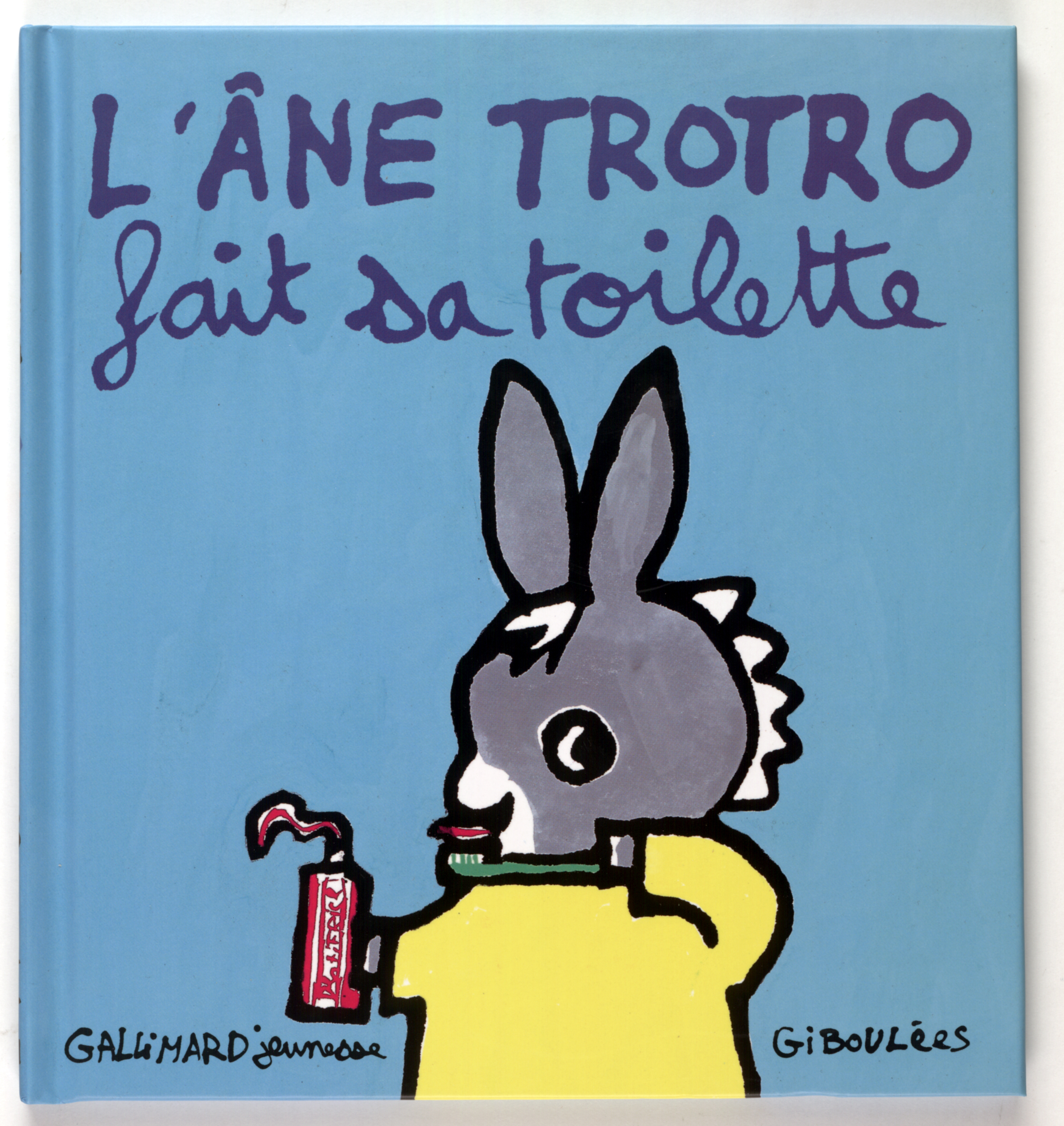 L'ANE TROTRO FAIT SA TOILETTE