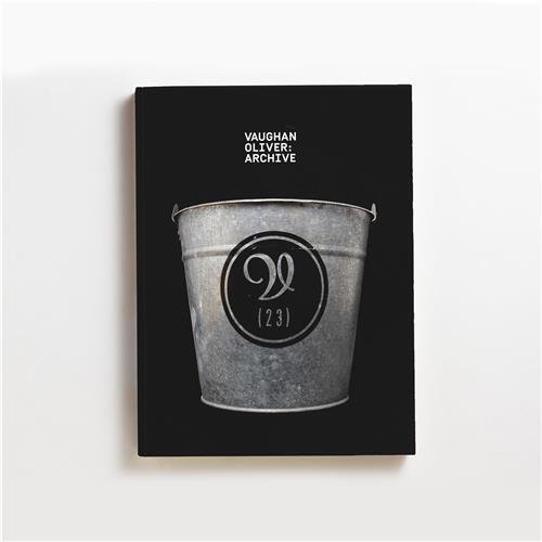 Vaughan Oliver Archive Materials and Fragments /anglais