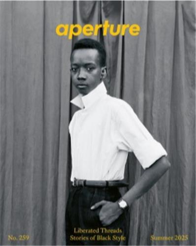 Magazine Aperture 259 : Liberated Threads Stories of Black Style /anglais