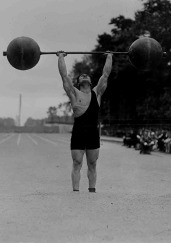 Carnet Blanc,  concours d'haltérohilie