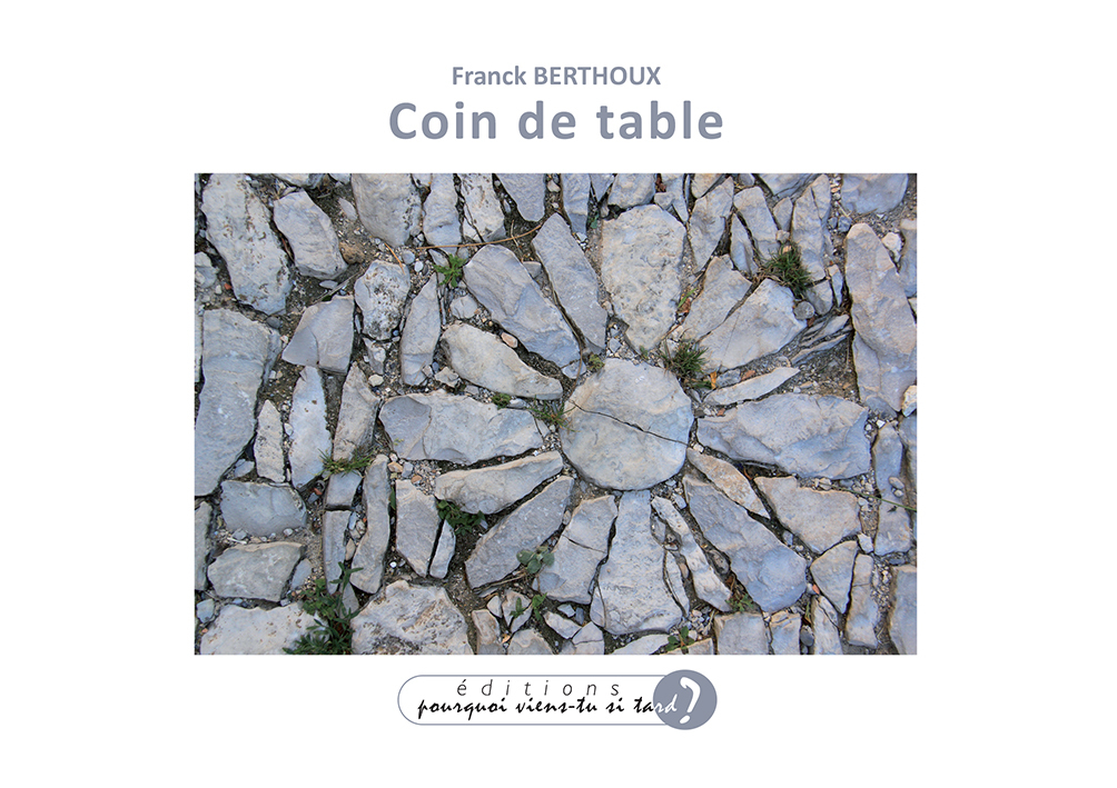 COIN DE TABLE