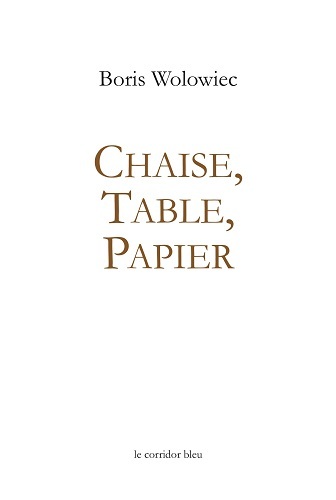 Chaise, table, papier