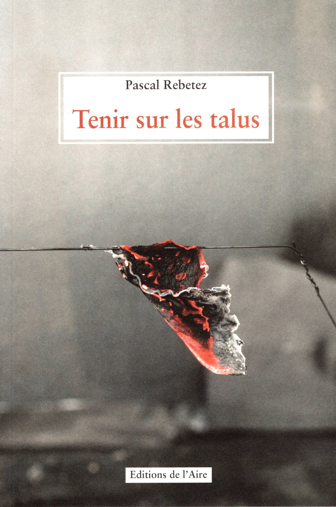 TENIR SUR LES TALUS