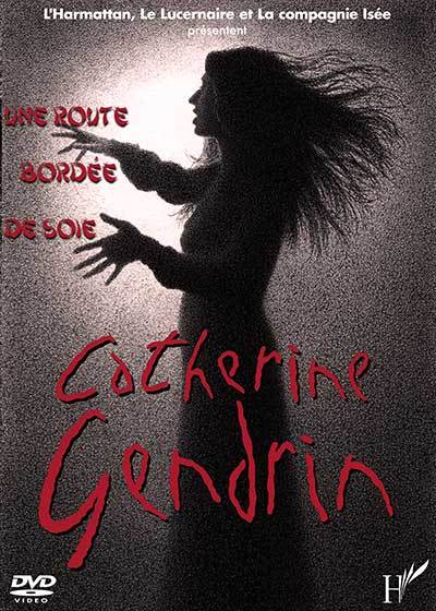 Une route bordée de soie