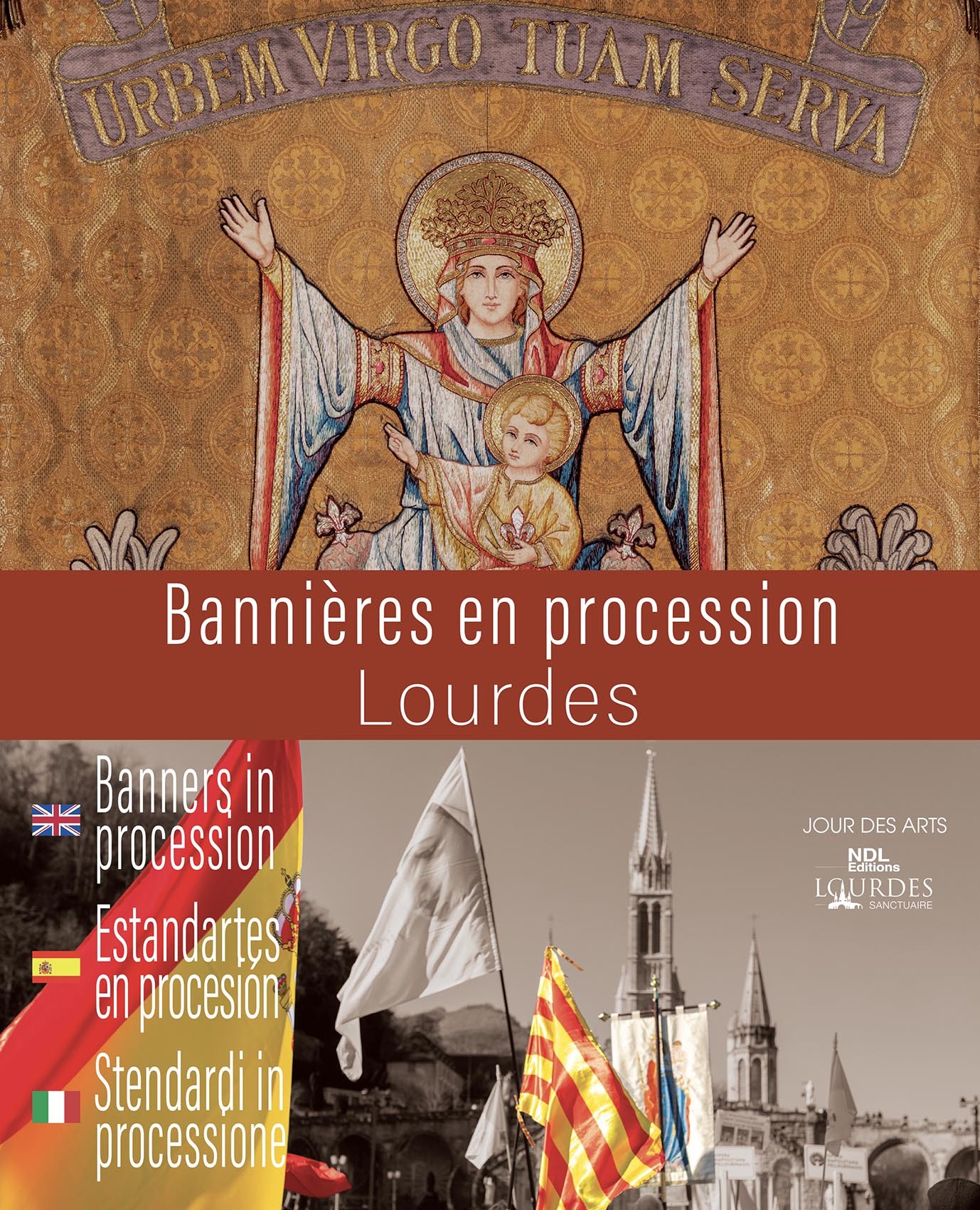 Bannières en procession