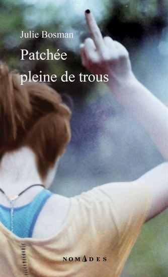 PATCHEE PLEINE DE TROUS