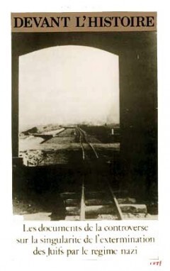 DEVANT L'HISTOIRE