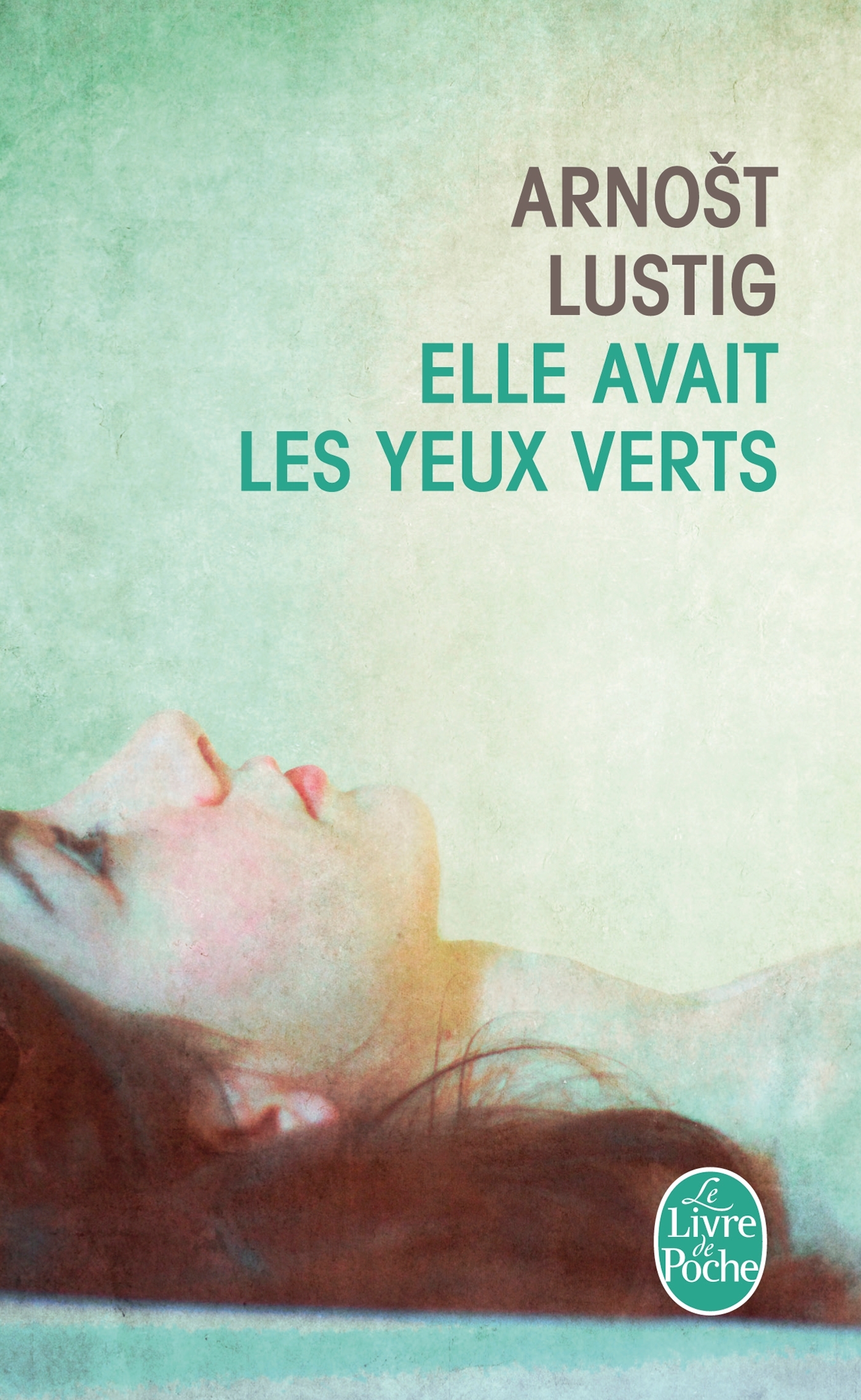 Elle avait les yeux verts