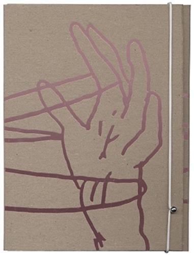 Drawings On Hands /anglais