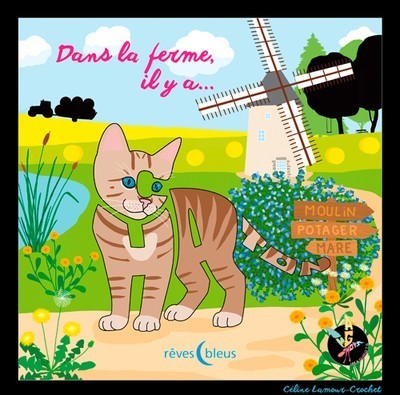 Dans la ferme, il y a chaton