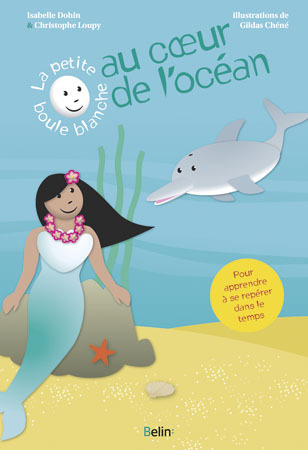 La petite boule blanche au coeur de l'océan