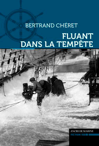 Fluant Dans La Tempête