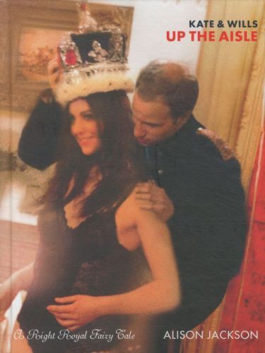 Kate and Wills Up the Aisle