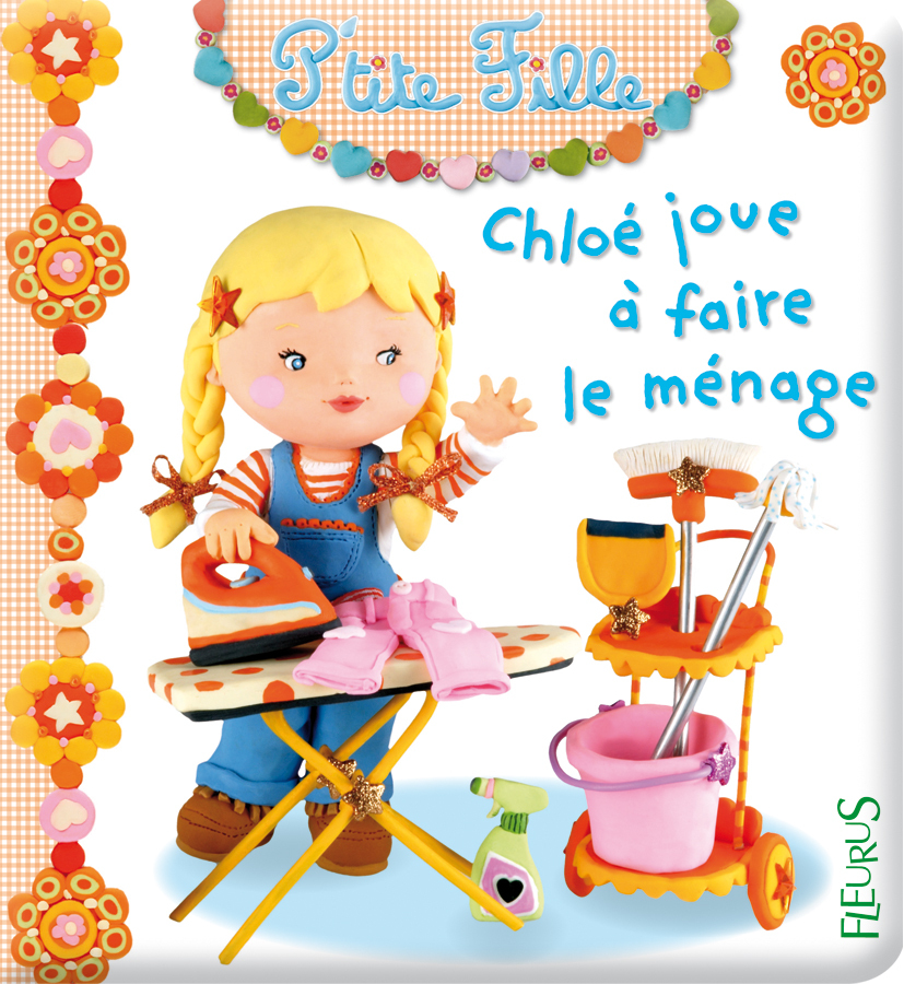 Chloé joue à faire le ménage