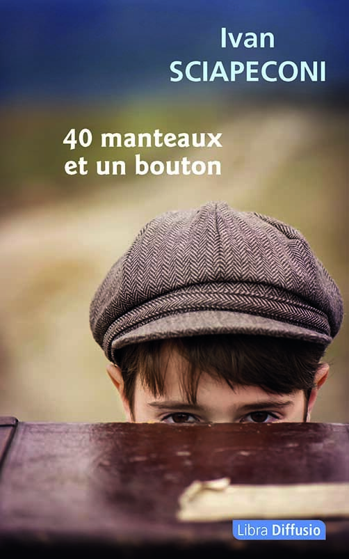 40 manteaux et un bouton