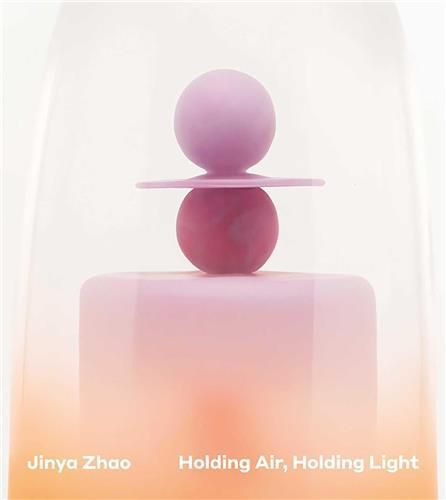 Jinya Zhao Holding Air, Holding Light /anglais