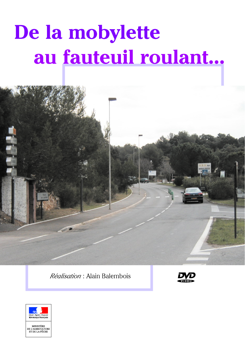 Mobylette au fauteuil roulant