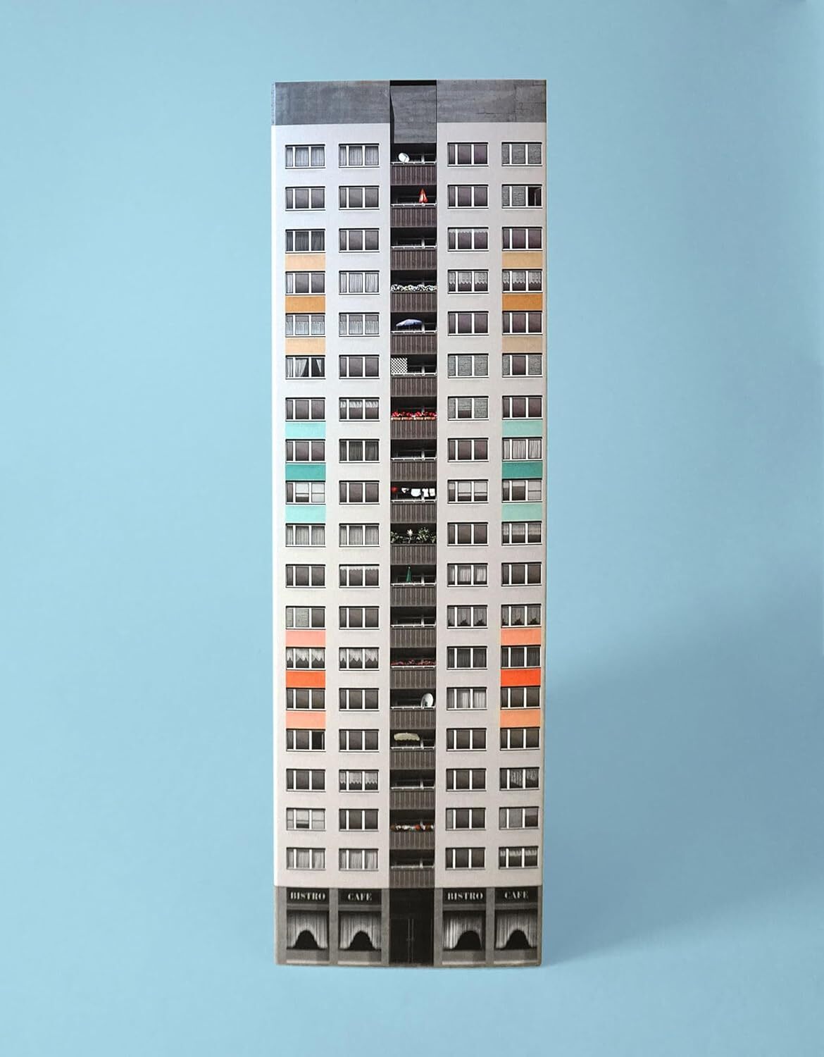 Paperscraper Plattenbau Berlin