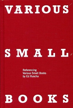 Various Small Books Referencing Various Small Books by Ed Ruscha /anglais