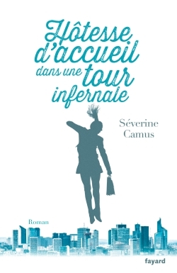 Hôtesse d'accueil dans une tour infernale