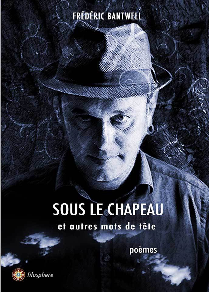 SOUS LE CHAPEAU