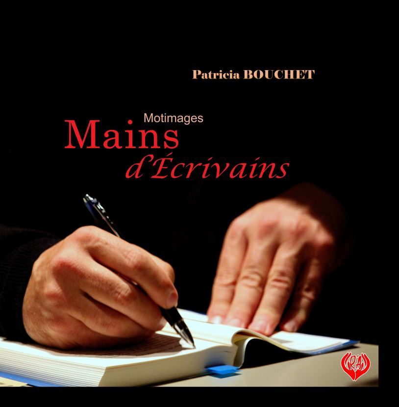 MAINS D'ECRIVAINS