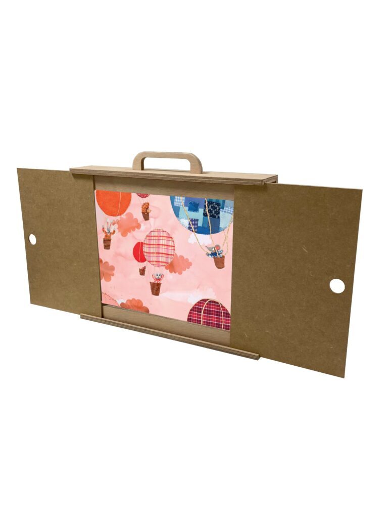 BUTAI EN BOIS   2 volets coulissants