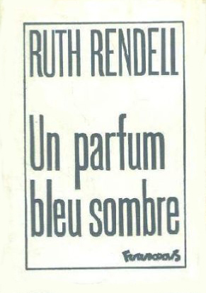 Un parfum bleu sombre