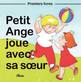 Petit Ange joue avec sa soeur