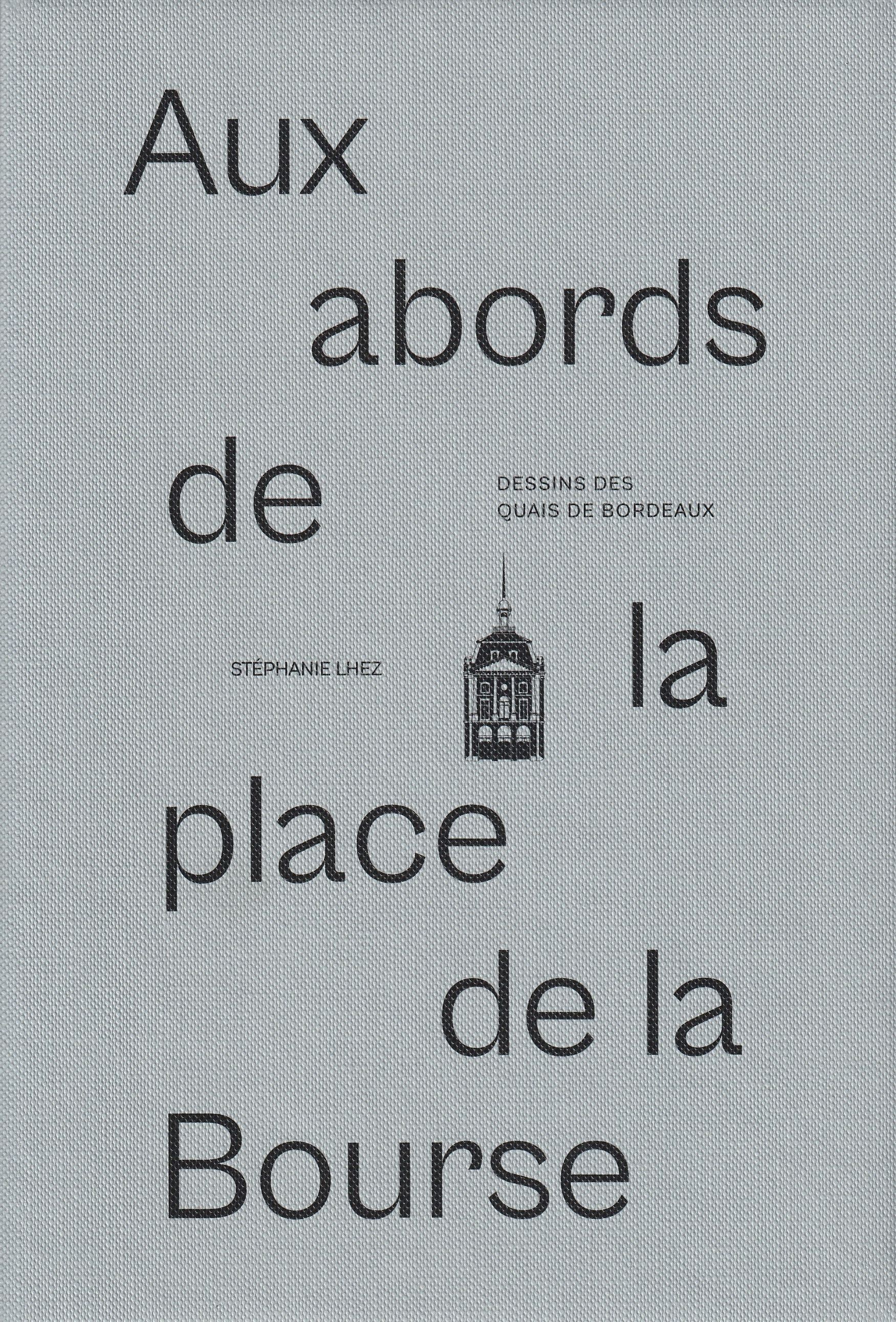 Aux abords de la place de la Bourse