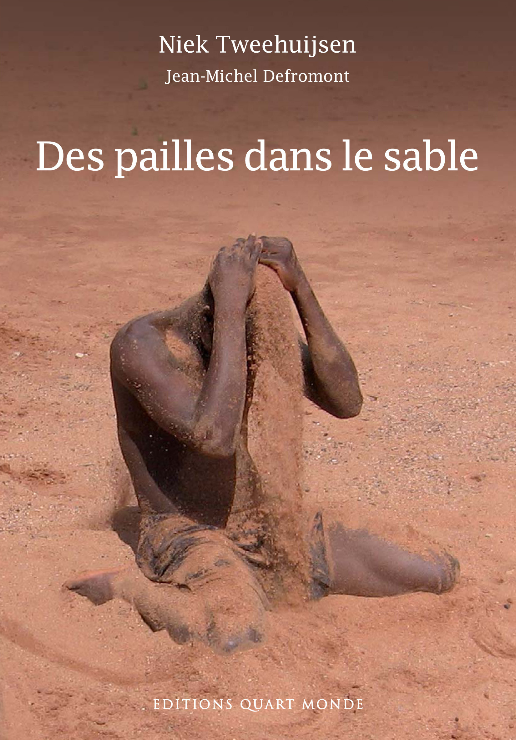 Des pailles dans le Sable