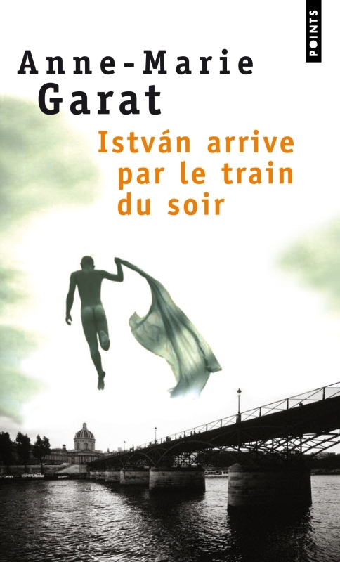 Istvan arrive par le train du soir