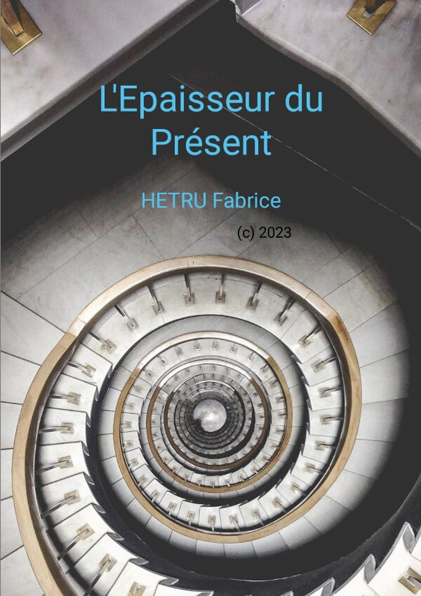 L'épaisseur du présent