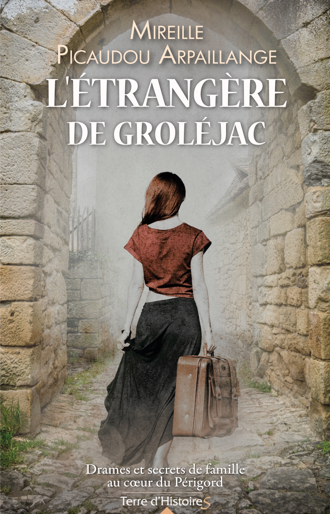 L´ETRANGERE DE GROLEJAC
