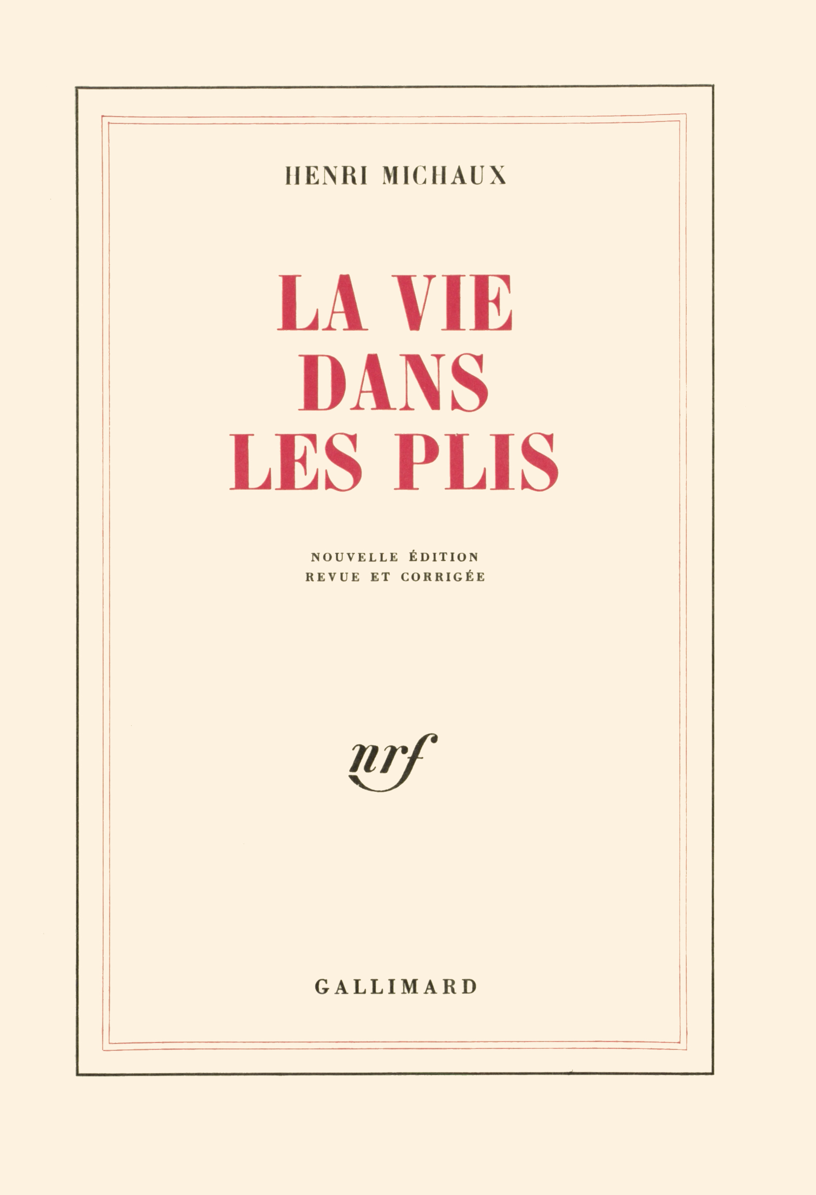 VIE DANS LES PLIS