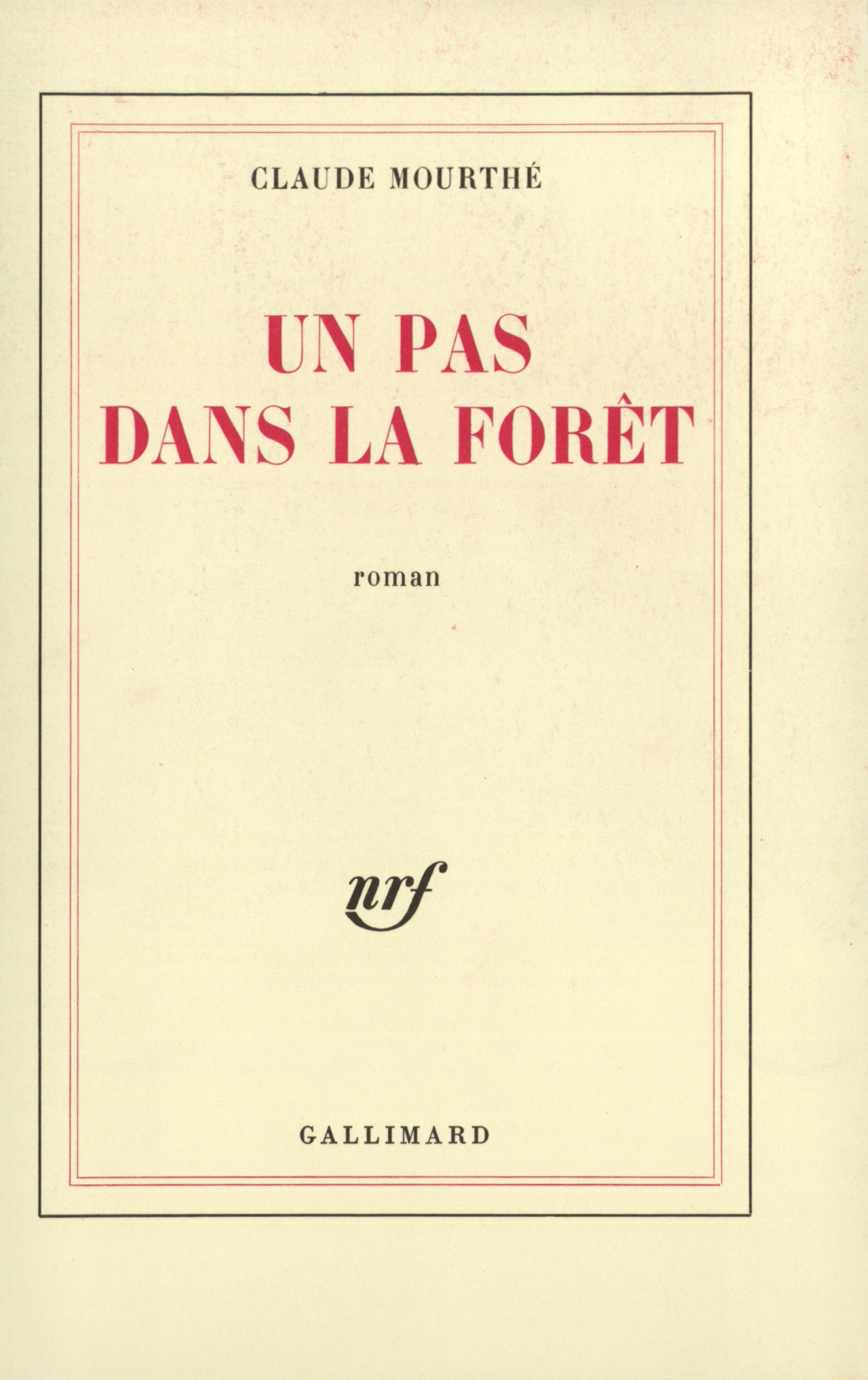 PAS DANS LA FORET