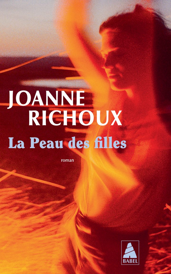 PEAU DES FILLES