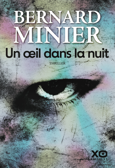 OEIL DANS LA NUIT