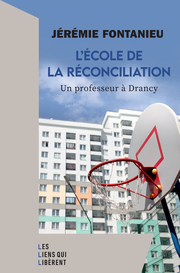 ECOLE DE LA RECONCILIATION - UN PROFESSEUR A DRANCY