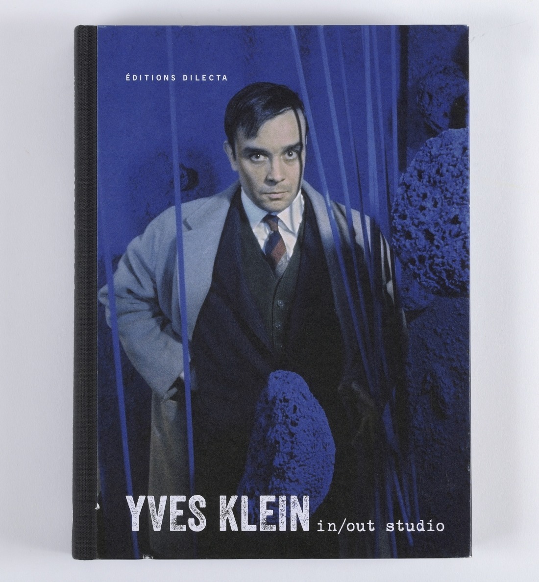 YVES KLEIN : IN / OUT STUDIO