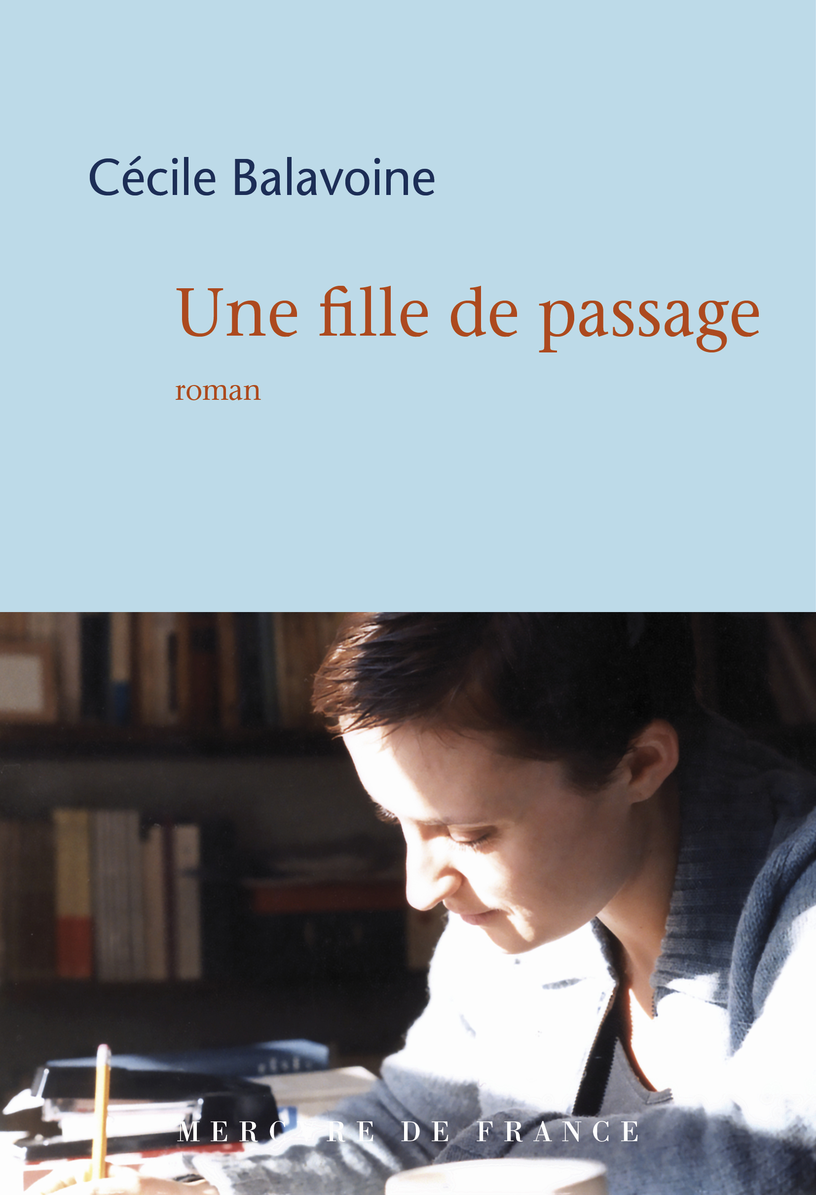 FILLE DE PASSAGE