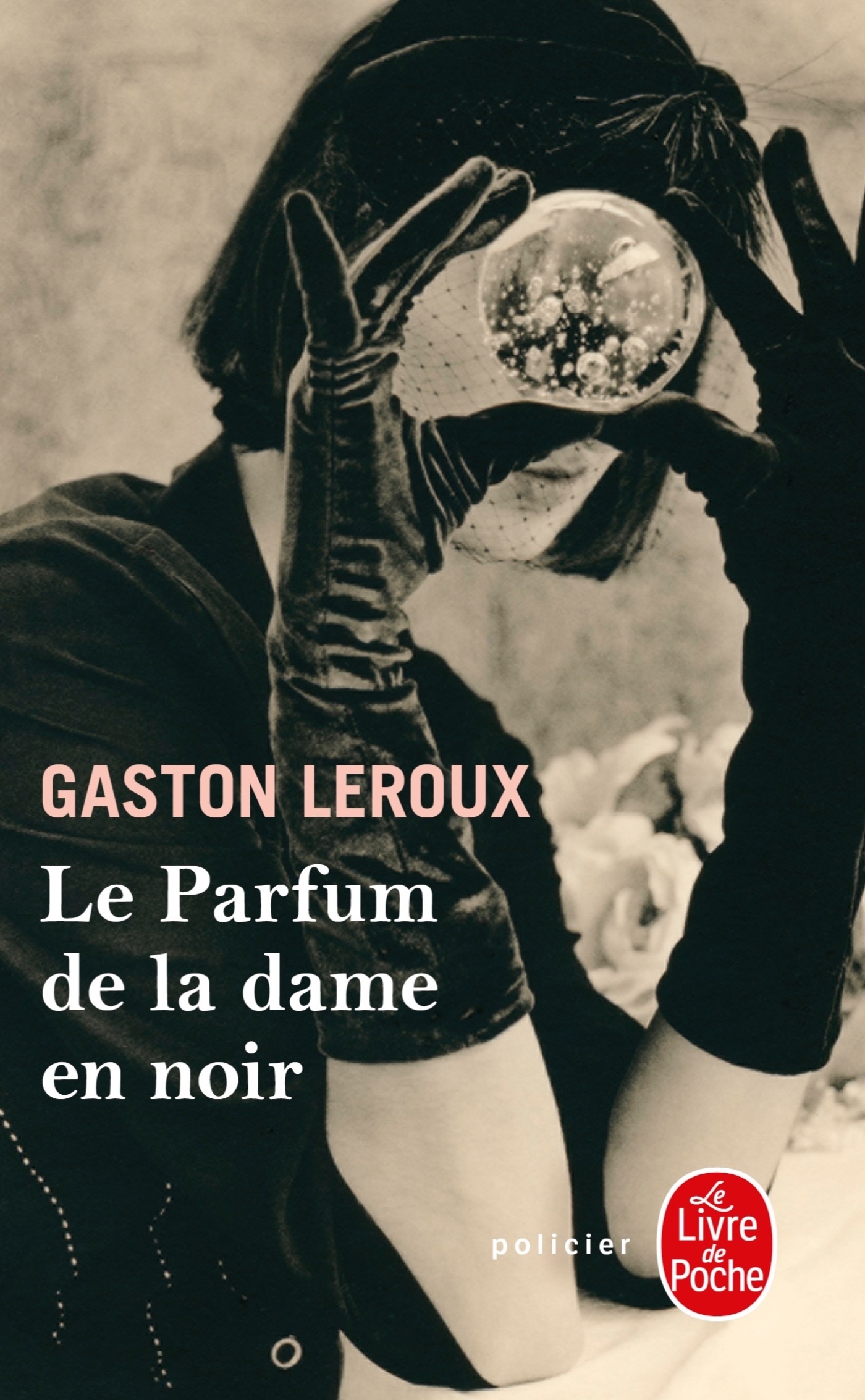 PARFUM DE LA DAME EN NOIR